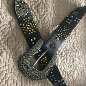 Kippys crystal belt